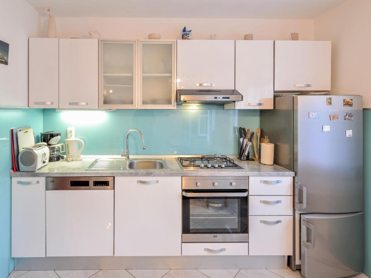 Apartment Ana - Brc100 By Interhome Supetar Extérieur photo